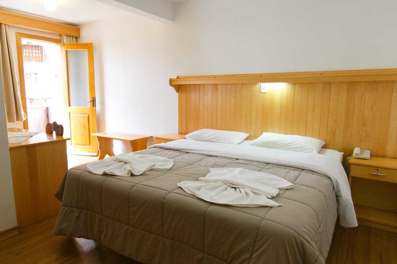 Hotel 13 Linden Treze Tílias Extérieur photo